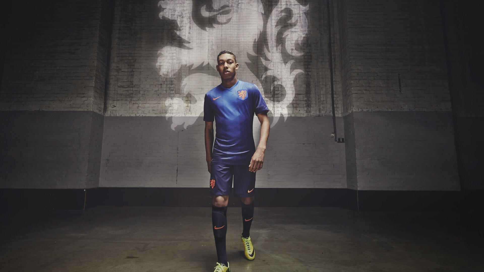 ayx世界杯2026-当休斯顿的夜被点燃，杰伦·格林与那记改写命运的制胜球