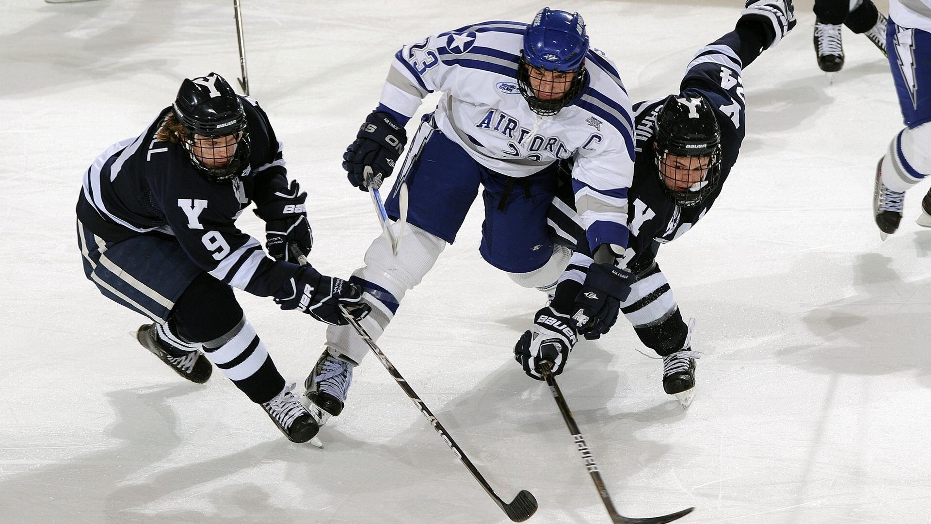 爱游戏官方入口-波兰提前终结悬念牙买加，布雷默打出统治级数据